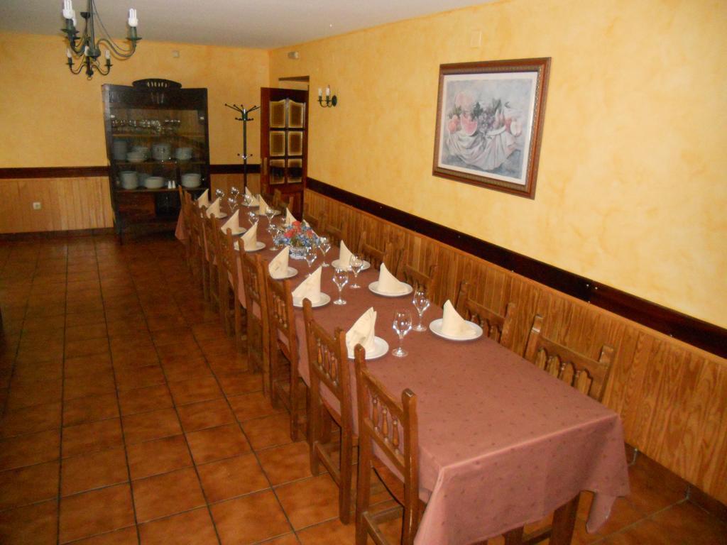 Pension O' Meson O Pino Exterior photo